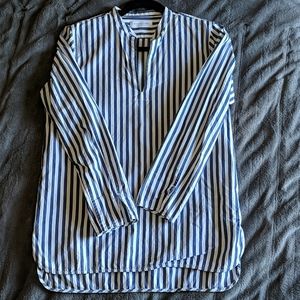 Everlane cotton poplin split-neck popover shirt